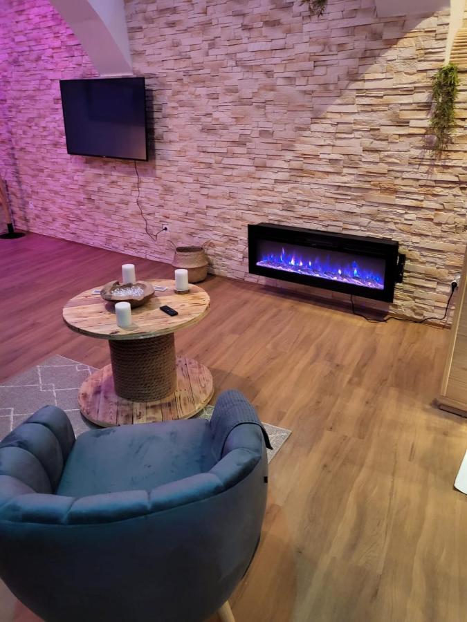 Le Spa De La Cathedrale - Jacuzzi - Sauna - Champagne - Netflix - Wifi Troyes Esterno foto