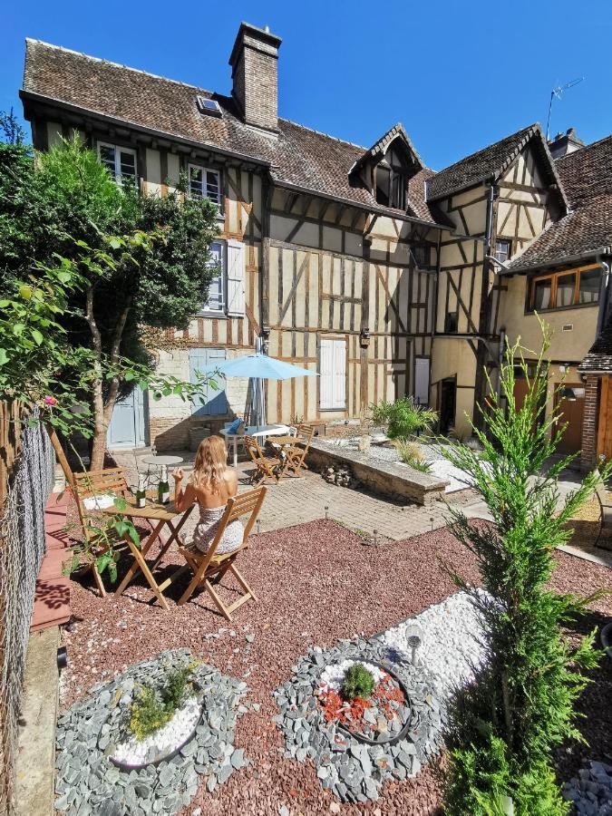 Le Spa De La Cathedrale - Jacuzzi - Sauna - Champagne - Netflix - Wifi Troyes Esterno foto