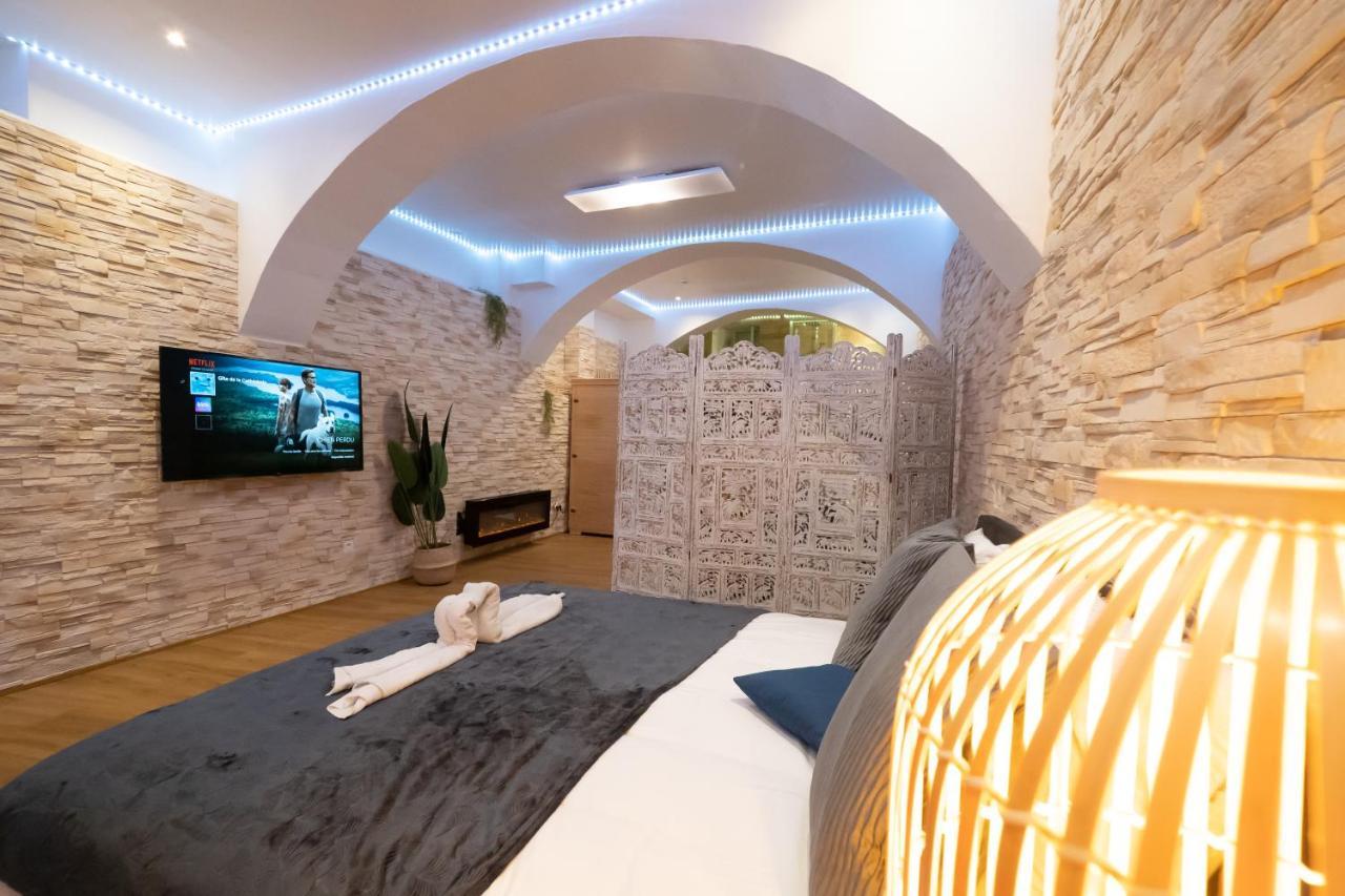 Le Spa De La Cathedrale - Jacuzzi - Sauna - Champagne - Netflix - Wifi Troyes Esterno foto